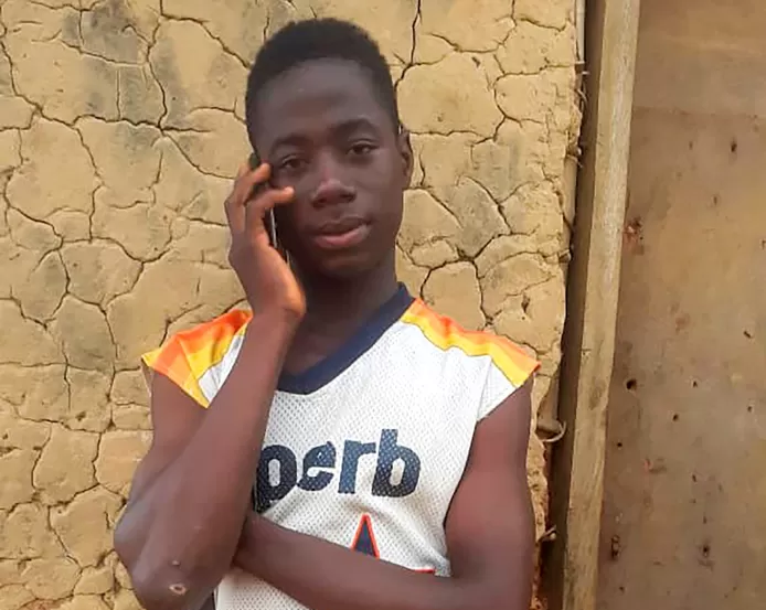 Honest teenager from Liberia finds $50,000 and returns it to owner