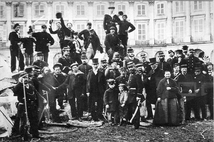 Paris Commune, photographer: Bruno Brackweil, 1871