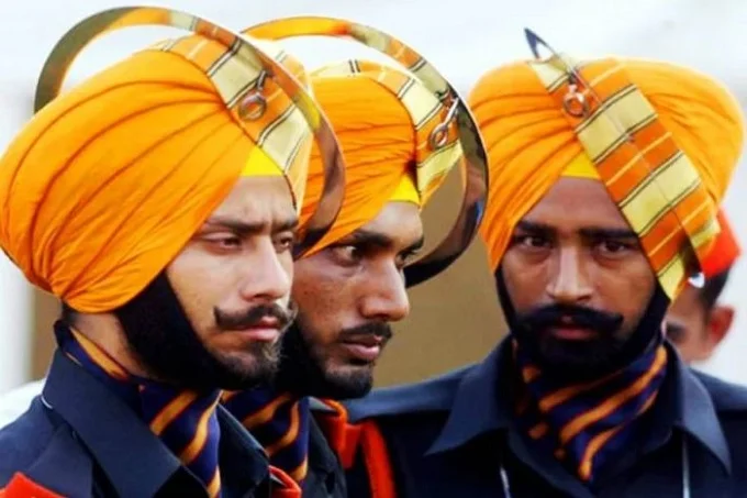 The Indian people of Sikhs wore chakras on their heads