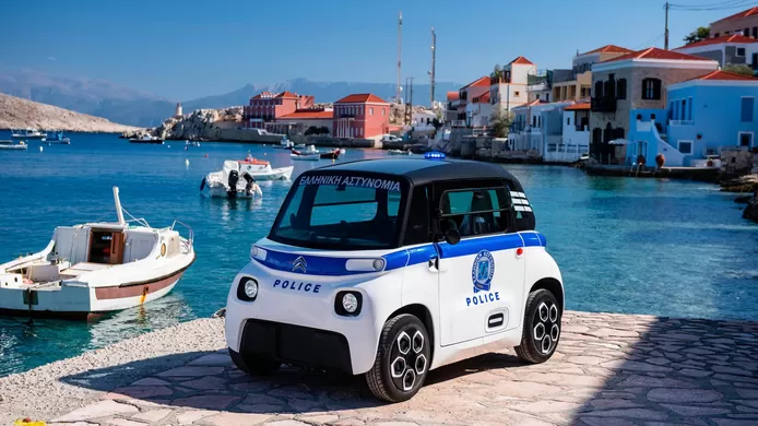The cutest police car in the world has a top speed of 45 km/h