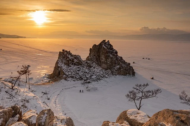 Lake Baikal has just perfect conditions for mirages to appear