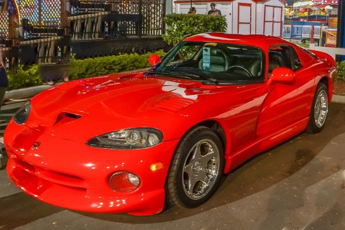 Dodge Viper – The Viper