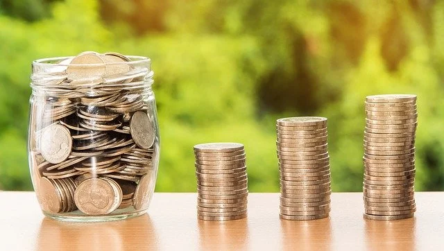 What strategies are most effective for saving money? 9 simple ways