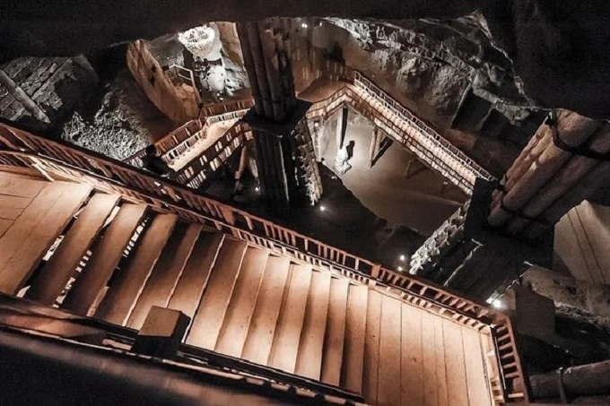 Why is Wieliczka Salt Mine so important to last over 700 years
