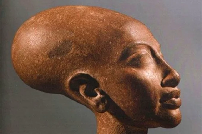 Elongated skulls Egypt: could aliens from Sirius conduct genetic experiments on the ancient Egyptians?