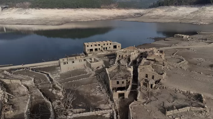 The Spanish ghost town of Aceredo in the Galicia region is almost completely above water again.
