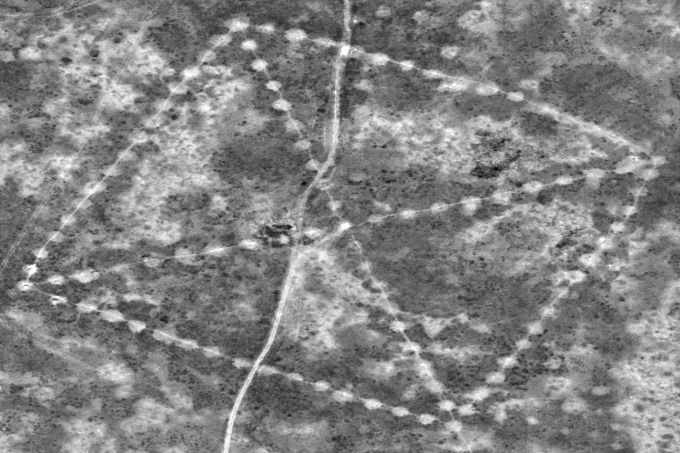 Steppe geoglyphs