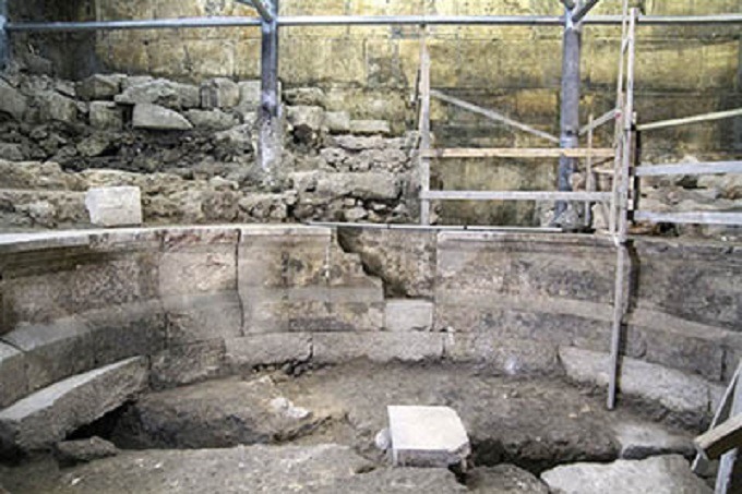 Theater under the walls of Jerusalem