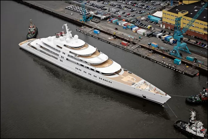 The superyacht 'Eclipse' was the largest in the world when it came into service in 2010.