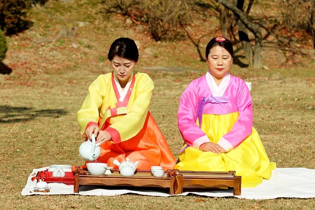 What are Korean mothers like and why Korean women so afraid of their future mothers-in-law?