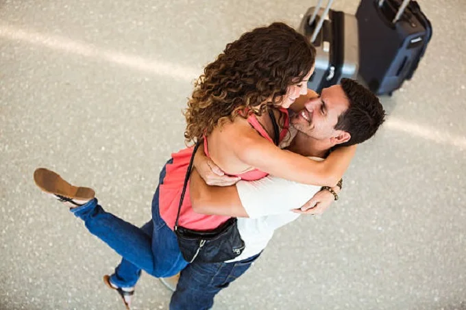 12 benefits of a long-distance relationship