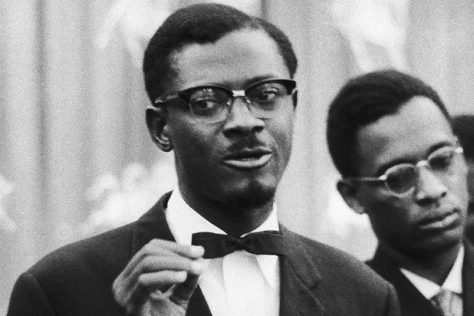 Why does Lumumba say “we are no longer your monkeys,” and what role does Russia play?