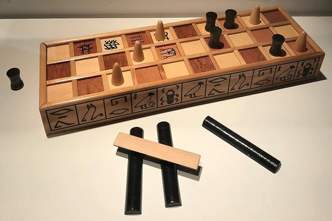 How were board games in ancient times and which ones are still popular