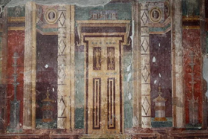 False doors in ancient Egyptian tombs: where they lead and who could pass through them