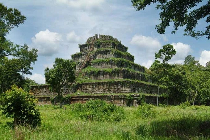 Pyramid of Koh Ker