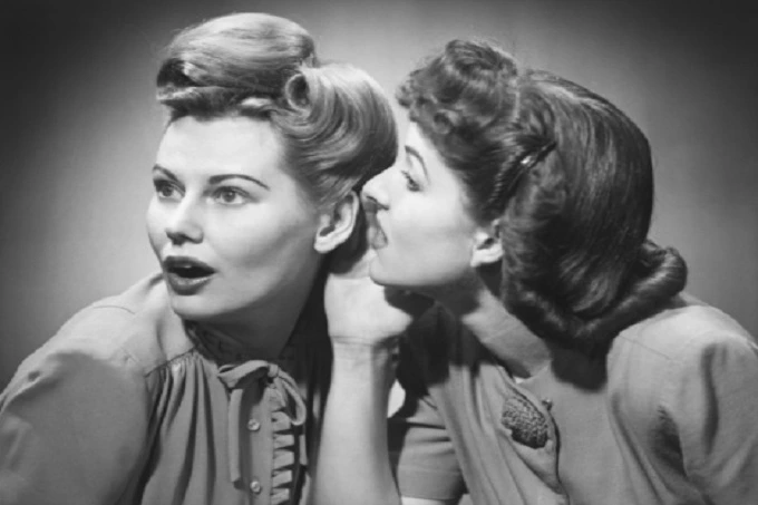 4 scientific reasons why people gossip