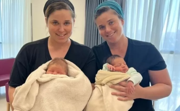 Israeli twin sisters give birth to sons on the same day