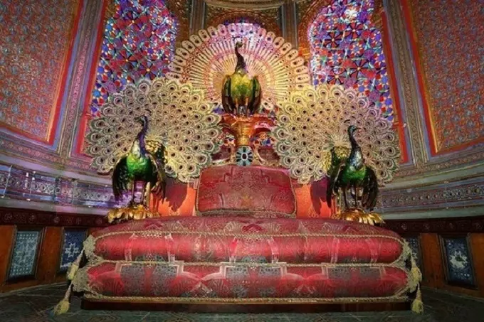 2 tons of pure gold studded with diamonds: Where did Peacock Throne go?