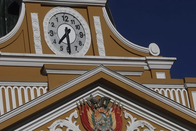 The clock running backwards reflects the pattern of shadow movement in the southern hemisphere
