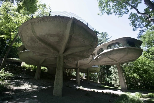 Mushroom House (Perignon, New York, USA)