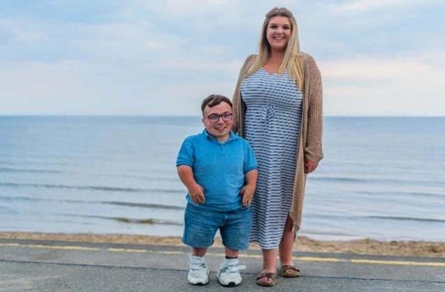 The combined height of the record-breaking couple 