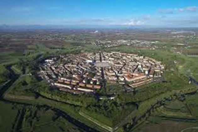 Palmanova: the star city