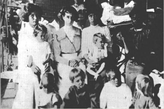 The Women Survivors of Clipperton Island