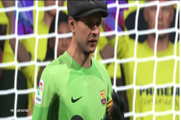 Goalkeeper Yashin a cap as a talisman.
