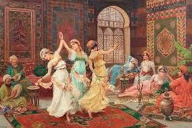 The concubines always looked magnificent.