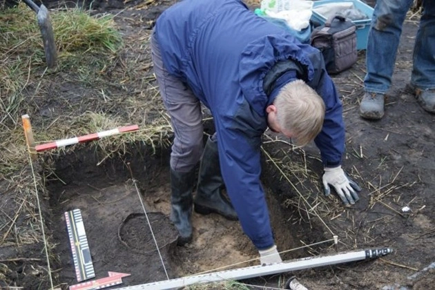 The discovery was made by archaeologist Dr. Adam Kędzierski.